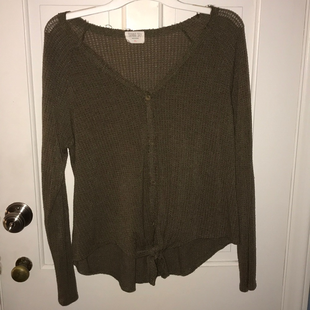 long sleeve green t-shirt